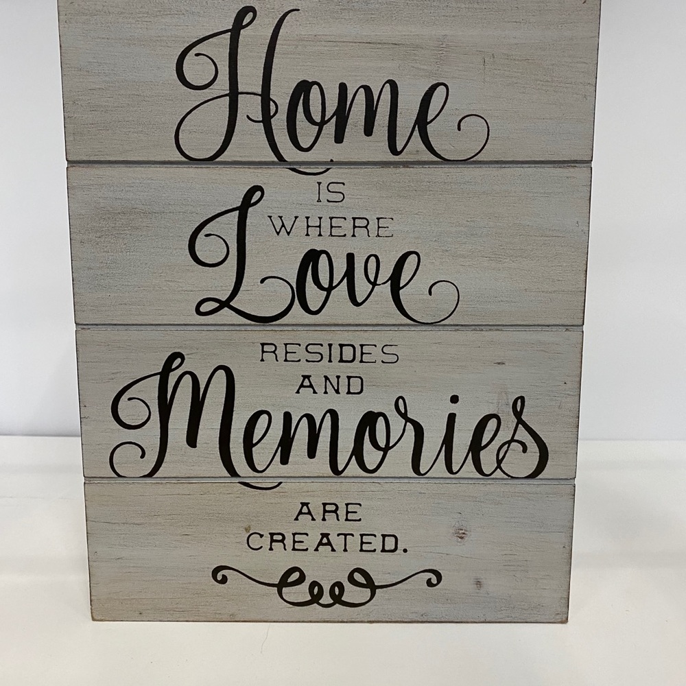 Distressed Home Sign - Picture 5 of 5